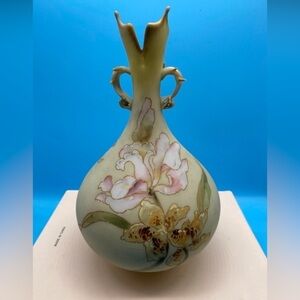 Mt. Washington CROWN MILANO Art Glass